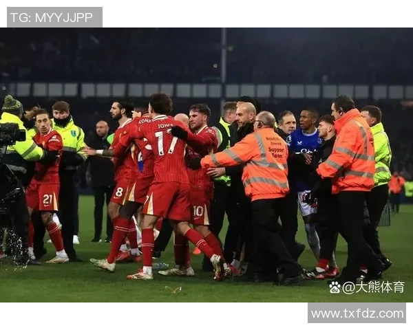 利物浦2-0维拉!完结英超4连败,萨拉赫破门创3纪录,大马丁失误 利物浦2-0维拉!完结英超4连败,萨拉赫破门创3纪录,大马丁失误